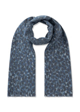 Kaschmirweicher Schal mit abstraktem Leo-Muster