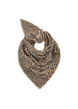 PRINTED TRIANGLE POLYESTER/VISCOSE LEOPARD