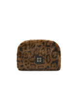 Kosmetiktasche aus Fake Fur mit Leo-Muster
