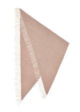 Gestricktes Dreieckstuch mit Fransen
