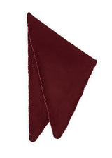 Gestricktes Dreieckstuch aus Wolle in Uni