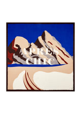 Tuch mit „OFF PISTE“-Print